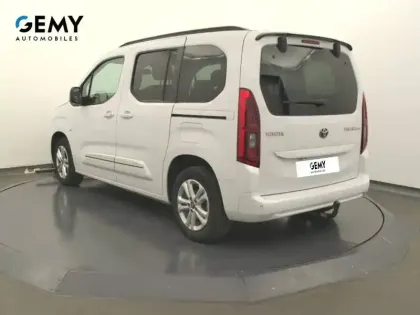 Photo 23 Toyota Proace  City Verso Medium 1.2L 110 VVT-i BVM6