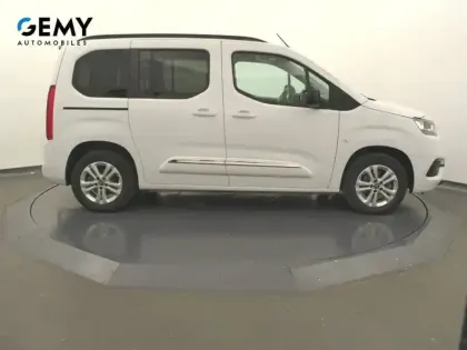Photo 20 Toyota Proace  City Verso Medium 1.2L 110 VVT-i BVM6