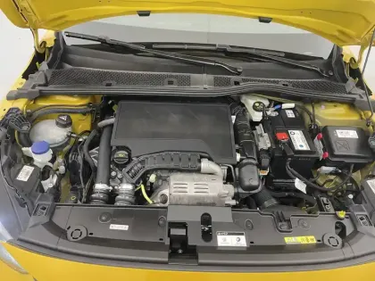 Photo 20 Peugeot 208  PureTech 100 S&S BVM6