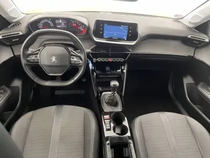 Photo 29 Peugeot 208  PureTech 100 S&S BVM6