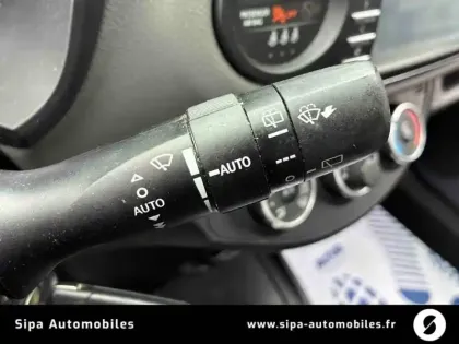 Photo 29 Toyota Yaris  110 VVT-i