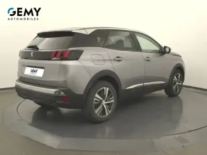Photo 17 Peugeot 3008  Hybrid 136 e-DCS6