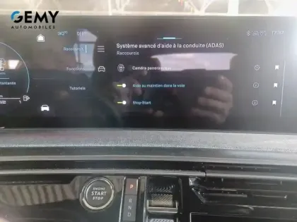 Photo 17 Peugeot 3008  Hybrid 136 e-DCS6