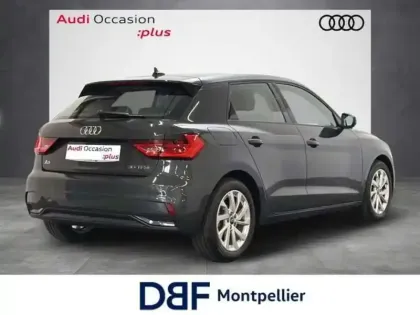 Photo 14 Audi A1 30 TFSI 110 ch S tronic 7 Design Luxe
