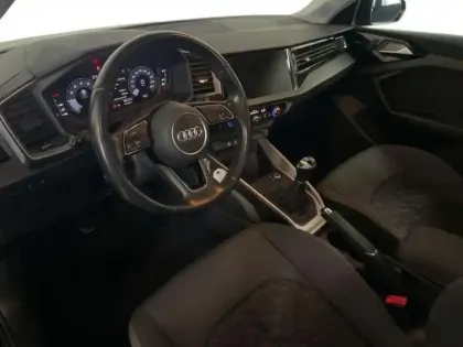 Photo 8 Audi A1 25 TFSI 95 ch BVM5 Advanced