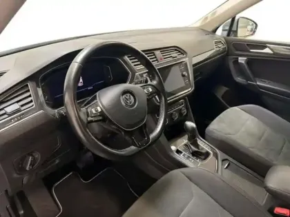 Photo 8 Volkswagen Tiguan 2.0 TDI 150 DSG7 Carat