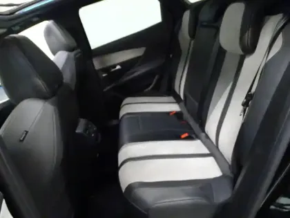 Photo 10 Peugeot 3008  HYBRID4 300ch GT Pack e-EAT8