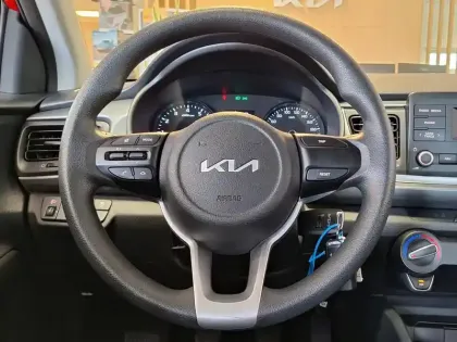 Photo 29 Kia Rio  1.2 DPi 84ch Motion