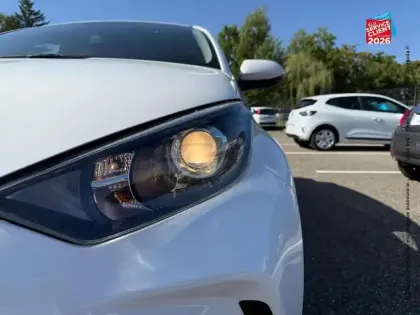 Photo 12 Toyota Yaris  116h Dynamic 5p MY22