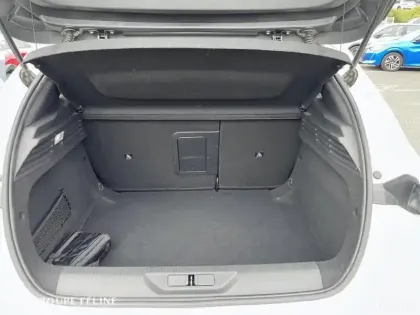 Photo 5 Peugeot 308  1.5 BlueHDi 130ch S&S Allure Pack EAT8