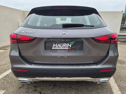 Photo 11 Mercedes GLA  200 d 150ch Progressive Line 8G-DCT