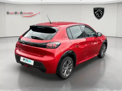 Photo 5 Peugeot 208  e- 136ch Style