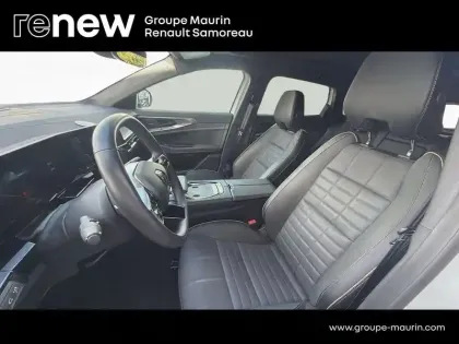 Photo 11 Renault Austral  1.2 E-Tech full hybrid 200ch Iconic- 23
