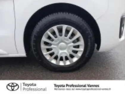 Photo 12 Toyota Proace  Long 75kWh Cabine Approfondie Business Electric RC23