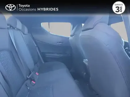 Photo 6 Toyota C-HR  1.8 Hybride 122ch Dynamic Ultimate E-CVT