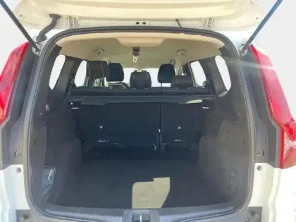 Photo 8 Dacia Jogger  1.0 ECO-G 100ch SL Extreme 5 places