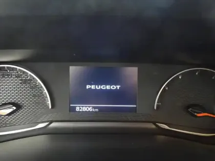 Photo 9 Peugeot 208  1.2 PureTech 100ch S&S Active Pack