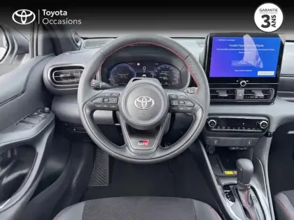Photo 9 Toyota Yaris  Hybride 130ch GR Sport Pack Techno & Toit Pano MY26