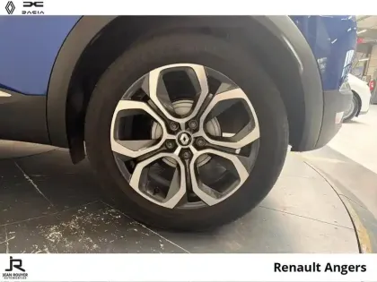 Photo 22 Renault Captur  1.6 E-Tech hybride rechargeable 160ch Techno