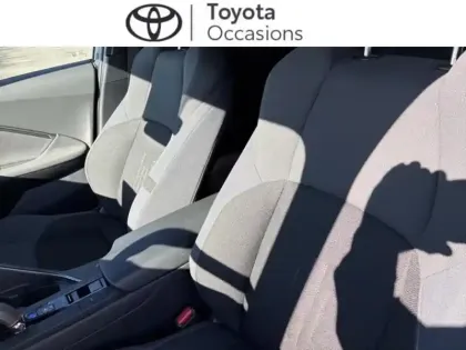 Photo 11 Toyota C-HR  2.0 Hybride 200ch Design MY25