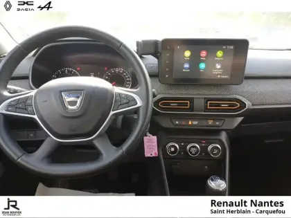 Photo 9 Dacia Sandero  1.0 TCe 90ch Stepway Confort