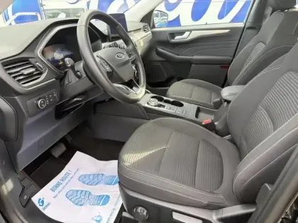 Photo 9 Ford Kuga  2.5 Duratec 190ch FHEV E85 Titanium BVA