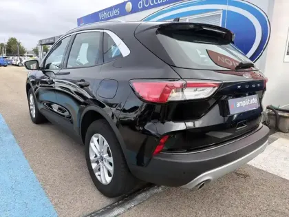 Photo 6 Ford Kuga  2.5 Duratec 190ch FHEV E85 Titanium BVA
