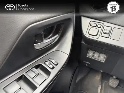 Photo 13 Toyota Yaris  69 VVT-i Dynamic 5p