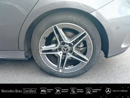 Photo 13 Mercedes Classe A  200 163ch AMG Line 7G-DCT