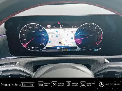 Photo 8 Mercedes Classe A  200 163ch AMG Line 7G-DCT
