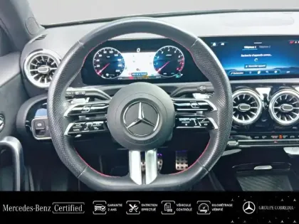 Photo 6 Mercedes Classe A  200 163ch AMG Line 7G-DCT