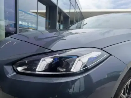 Photo 12 BMW Serie 1 Série 1 120A 170ch M Sport Design DKG7