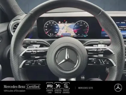 Photo 12 Mercedes Classe A  200 163ch AMG Line 7G-DCT