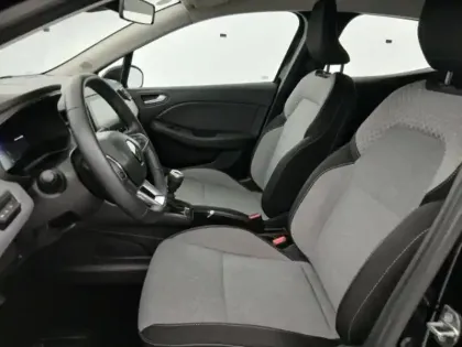 Photo 12 Renault Clio  1.5 dCi 100ch Evolution - 25