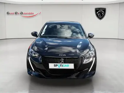 Photo 17 Peugeot 208  e- 136ch Style