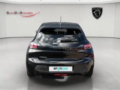 Photo 12 Peugeot 208  e- 136ch Style