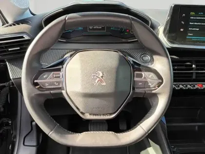 Photo 20 Peugeot 208  e- 136ch Style