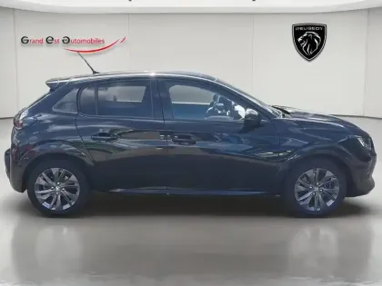 Photo 15 Peugeot 208  e- 136ch Style