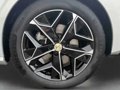 Photo 9 DS DS 4  PLUG-IN HYBRID 225ch Ligne d Or