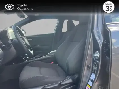 Photo 10 Toyota C-HR  122h Graphic 2WD E-CVT RC18