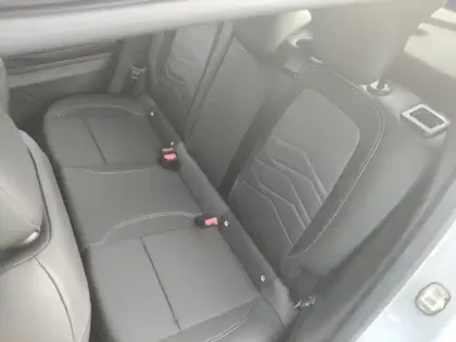 Photo 12 Jeep Avenger  Electrique 156ch 54kWh Altitude
