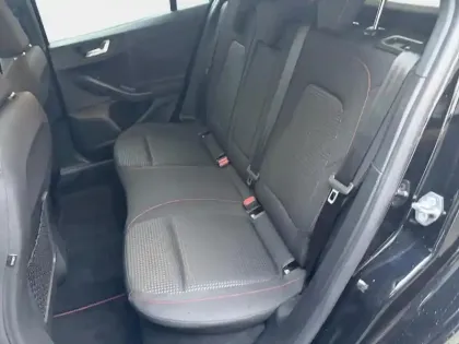Photo 11 Ford Focus  1.0 EcoBoost mHEV 125ch ST-Line X