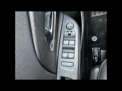 Photo 9 Opel Corsa  1.2 Turbo Hybrid 100ch e-BVA6