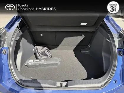 Photo 8 Toyota C-HR  1.8 Hybride 140ch Graphic MY26
