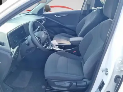 Photo 9 Kia Niro  1.6 GDi 183ch PHEV Motion DCT6