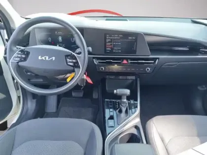 Photo 13 Kia Niro  1.6 GDi 183ch PHEV Motion DCT6