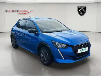 Photo 7 Peugeot 208  e- 136ch Style