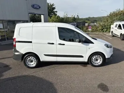 Photo 25 Ford Transit Courier Fourgonnette 1.5 TDCI 100ch Stop&Start Trend