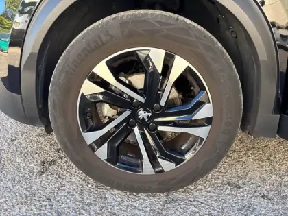 Photo 10 Peugeot 2008  PureTech 130 S&S EAT8