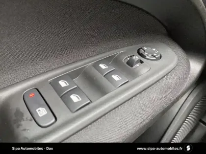 Photo 8 Fiat 600  T-Gen 3 1.2 Hybrid 110ch eDCT6